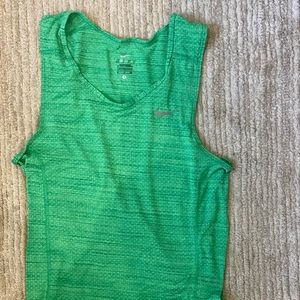 Nike workout tank top